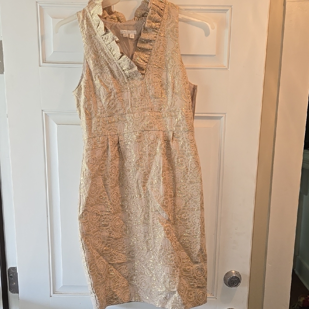 Elegant Cream Sleeveless Dress